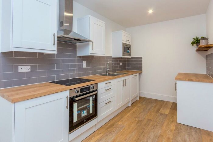 1 Bedroom Ground Flat To Rent In Wharf Road, Higham Ferrers, NN10