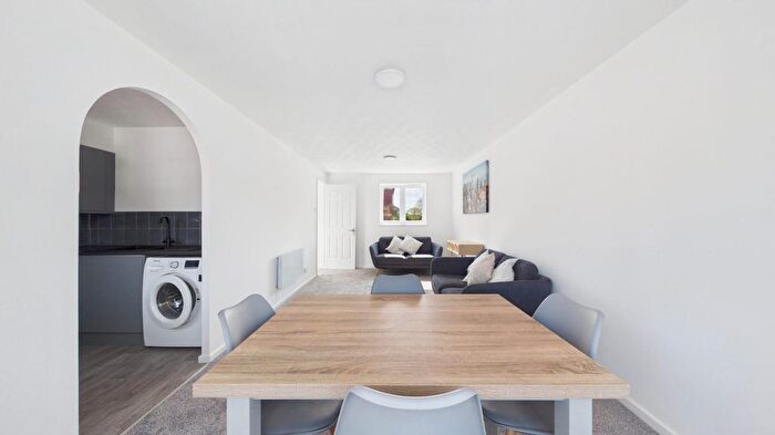 2 Bedroom Property For Sale In Campbell Gordon Way, Gladstone Park, London, NW2