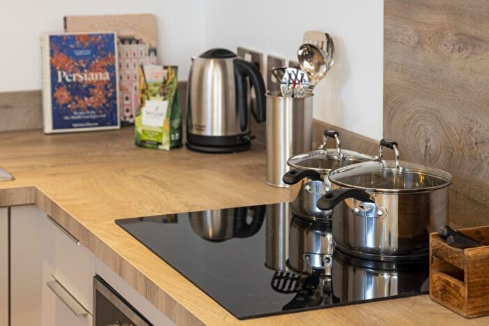 Flat To Rent In Allegro, Exchange Square, B4