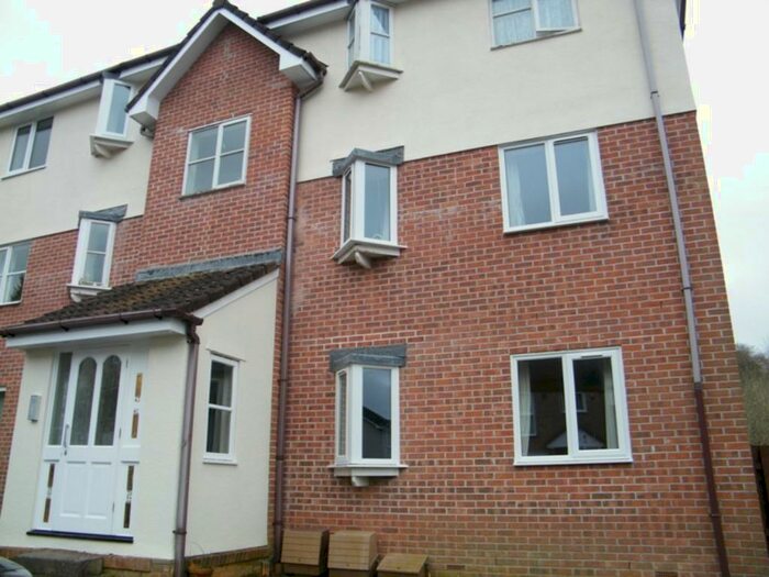 2 Bedroom Apartment To Rent In Holne Chase, Widewell, PL6