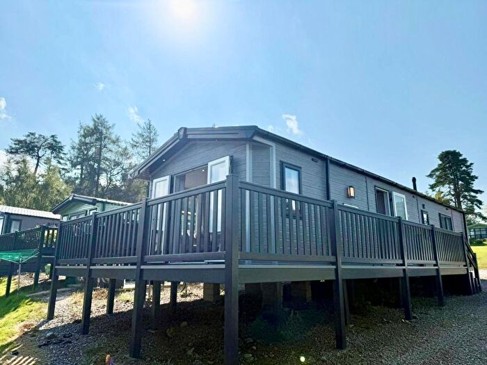 2 Bedroom Mobile/park Home For Sale In Hafton, Hunters Quay, Dunoon, PA23