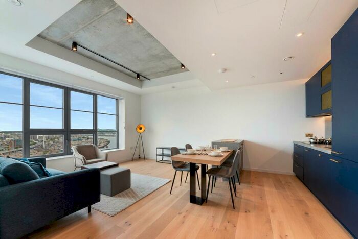 1 Bedroom Apartment To Rent In Douglass Tower, Goodluck Hope, London, E14