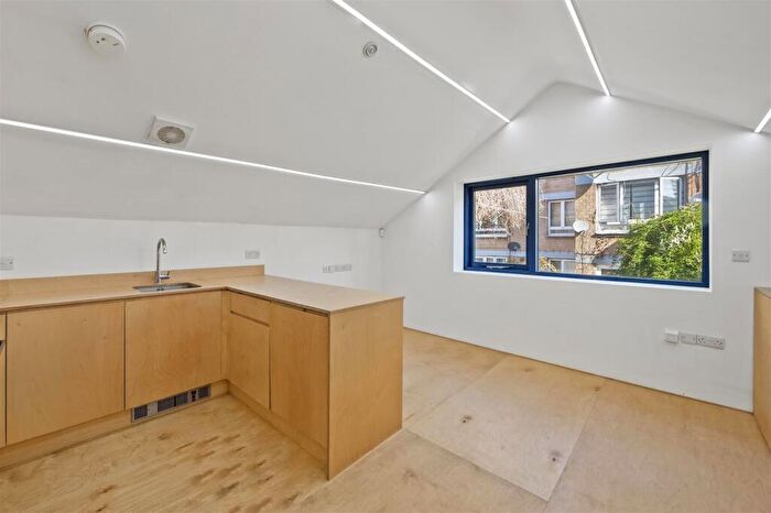 1 Bedroom Apartment To Rent In Balls Pond Road, London, N1