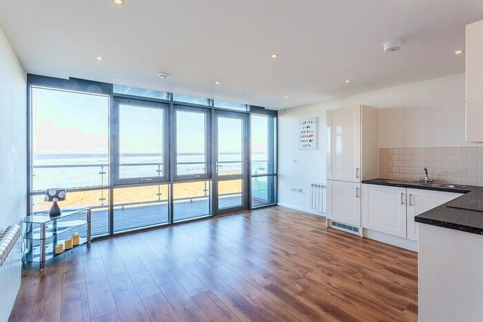 1 Bedroom Flat To Rent In Bourne May Road, Knott End-On-Sea, Poulton-Le-Fylde, Lancashire, FY6