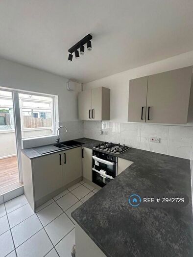 3 Bedroom Terraced House To Rent In Ransome Road, Coventry, CV7
