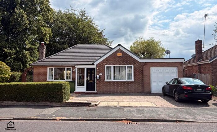 3 Bedroom Bungalow To Rent In Hazelwood Road, Hazel Grove, SK7