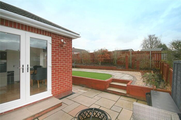 2 Bedroom Bungalow For Sale In Chantry Drive, Wideopen, NE13