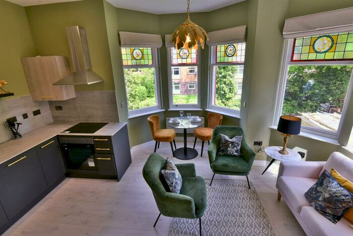 2 Bedroom Apartment To Rent In Davenport Park Road, Stockport, SK2