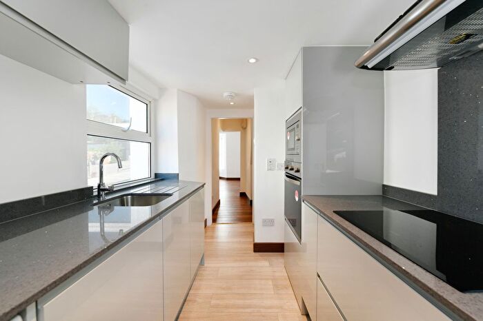 1 Bedroom Flat To Rent In Winterstoke Road, London, SE6