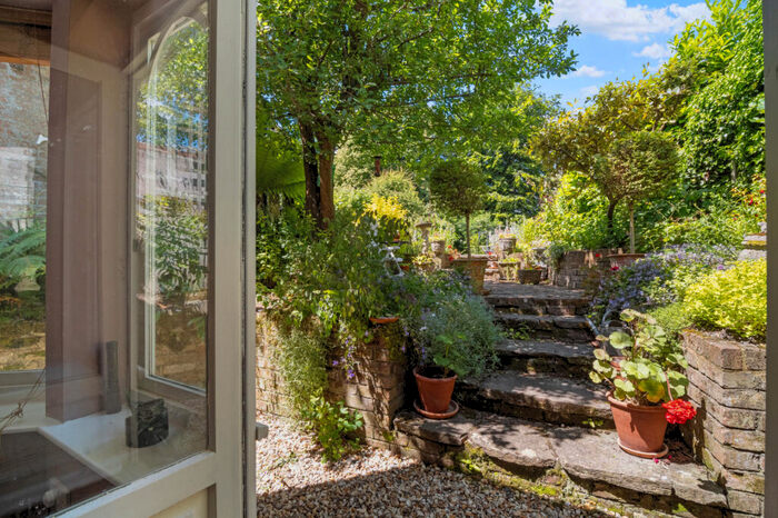 3 Bedroom Cottage To Rent In Okeford Fitzpaine, DT11