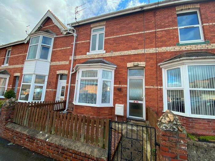 1 Bedroom Apartment To Rent In Coronation Road, Newton Abbot, Devon, TQ12