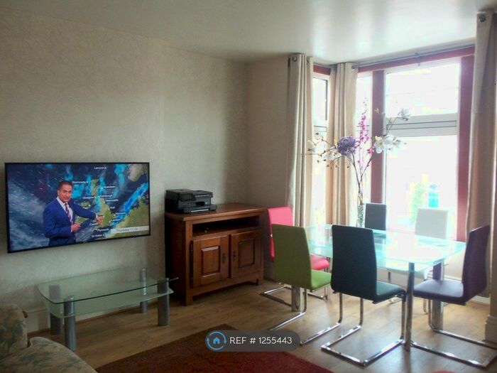 5 Bedroom Semi-Detached House To Rent In Kedleston Road, Derby DE22