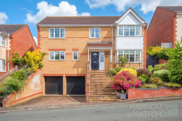 4 Bedroom Detached House For Sale In Chestnut Hill, Eaton, NR4