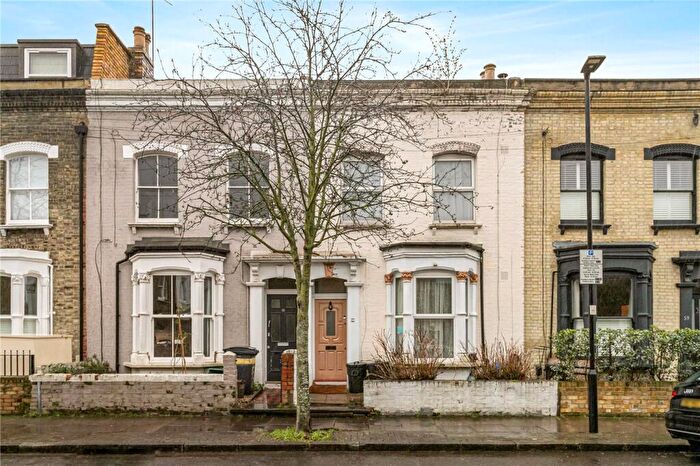 3 Bedroom Terraced House For Sale In Monsell Road, London, N4