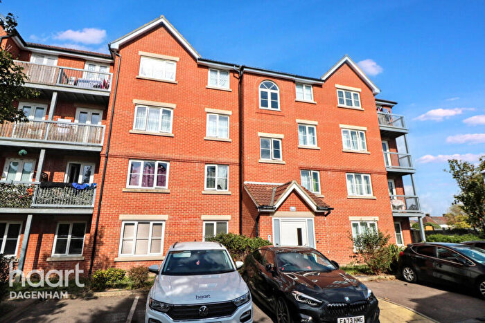2 Bedroom Flat For Sale In Tallow Close, Dagenham, RM9