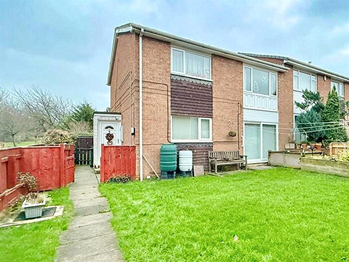 2 Bedroom Flat For Sale In Saltcote, Marton-In-Cleveland, Middlesbrough, TS7