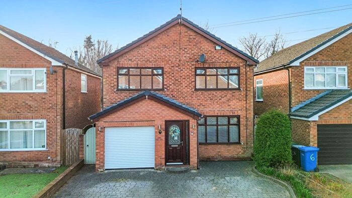 3 Bedroom Detached House For Sale In Gayhurst Avenue, Fearnhead, WA2