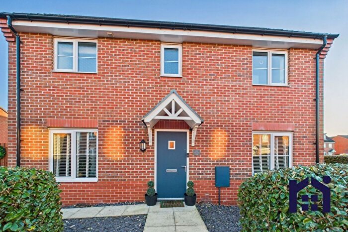 3 Bedroom Semi Detached House For Sale In Atlantean Drive, Leyland, PR25