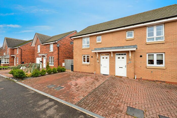 3 Bedroom Semi Detached House For Sale In Foxglove Grove, Glasgow, G72