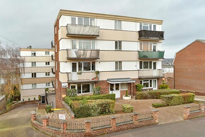 1 Bedroom Flat For Sale In St. Margaret's Street, Rochester, Kent, ME1
