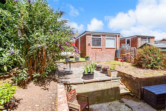 2 Bedroom End Of Terrace House For Sale In Kipling Avenue, Woodingdean, Brighton, East Sussex, BN2