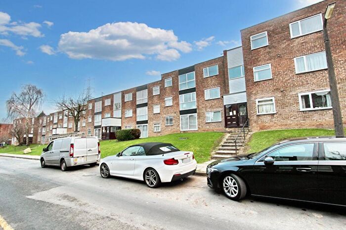 1 Bedroom Apartment For Sale In Baguley Crescent, Middleton, M24