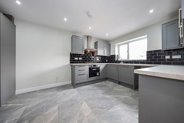 3 Bedroom Semi-detached Bungalow For Sale In Sunset Close, Coven, Wolverhampton, WV9