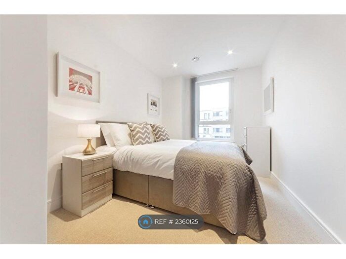 2 Bedroom Flat To Rent In Aurora Point, London, SE16