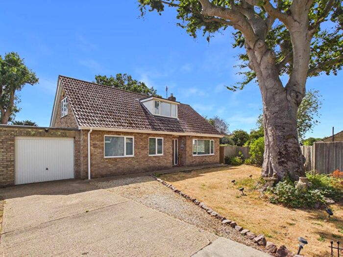 4 Bedroom Chalet For Sale In Cock Drove, Downham Market, PE38