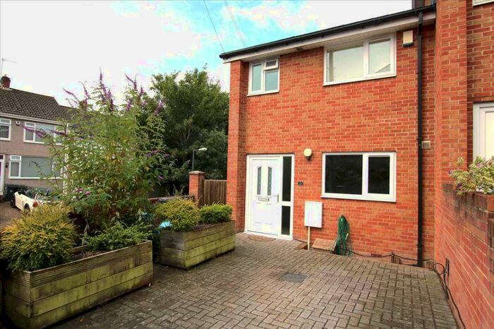 3 Bedroom Terraced House To Rent In Valma Rocks, St George, Bristol, BS5