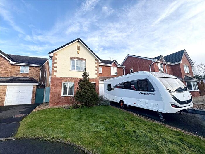 5 Bedroom Detached House For Sale In Fennel Close, Blackpool, Lancashire, FY2