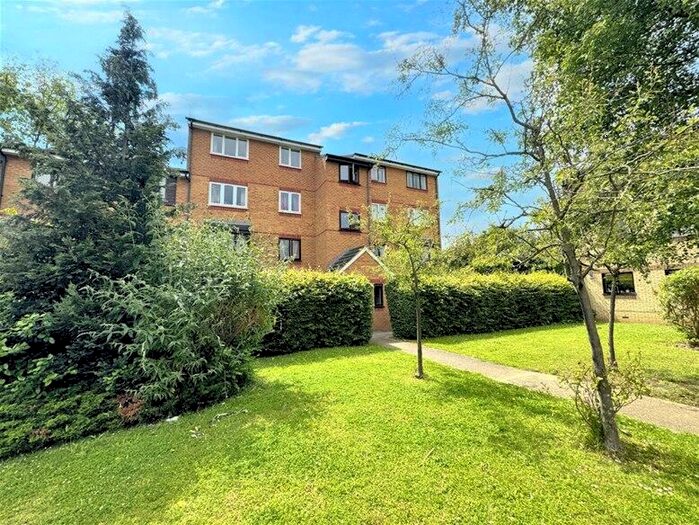 1 Bedroom Flat To Rent In Jack Clow Road, West Ham, E15