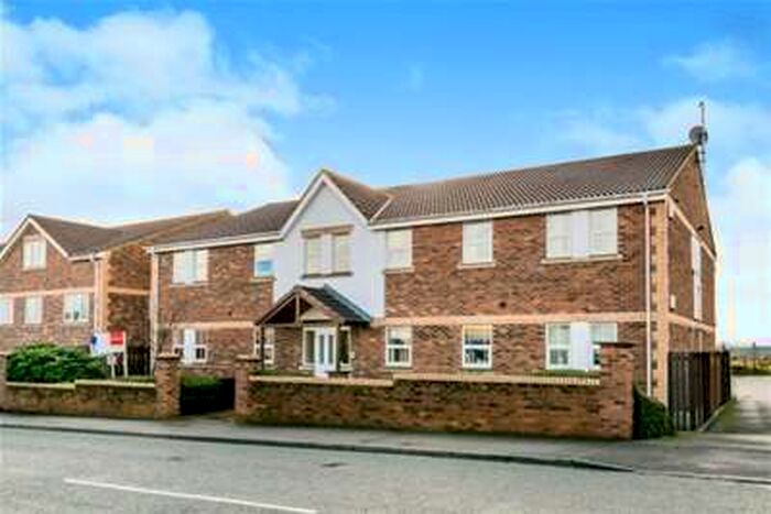 2 Bedroom Flat To Rent In Prospect Court, Pudsey, LS28