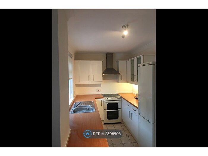 3 Bedroom Terraced House To Rent In Gartmore Lane, Glasgow, G69