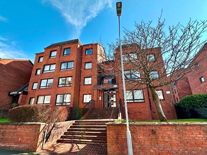3 Bedroom Flat To Rent In Ascot Court, Anniesland, Glasgow, G12