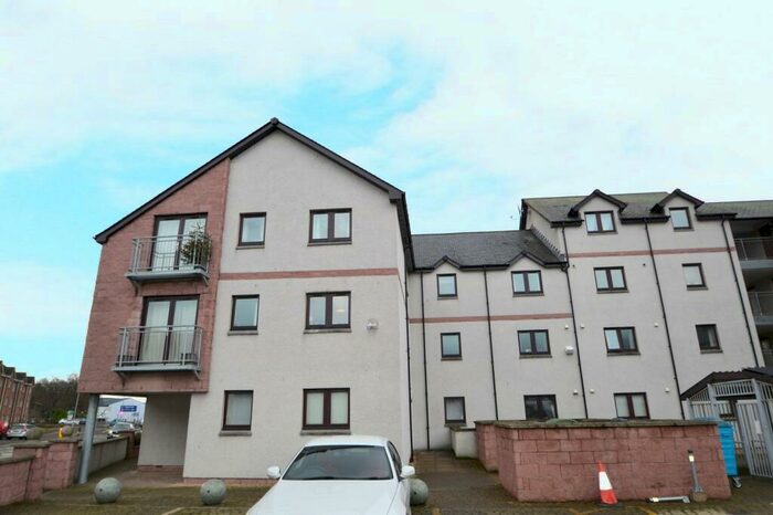 2 Bedroom Flat To Rent In Riverview, Portland Place, Inverness., IV1