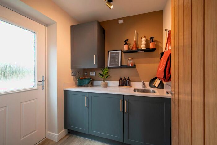 4 Bedroom Detached House For Sale In Cheltenham Road East, Churchdown, Gloucester, GL3