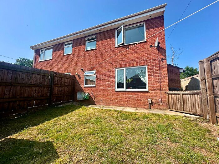 1 Bedroom Terraced House To Rent In Ludwell Lane, Exeter, EX2