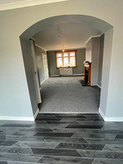2 Bedroom Semi-detached House To Rent In Craigard Road, Dundee, DD2