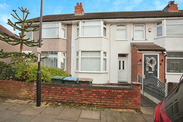 3 Bedroom Terraced House For Sale In Cedars Avenue, Coventry, CV6