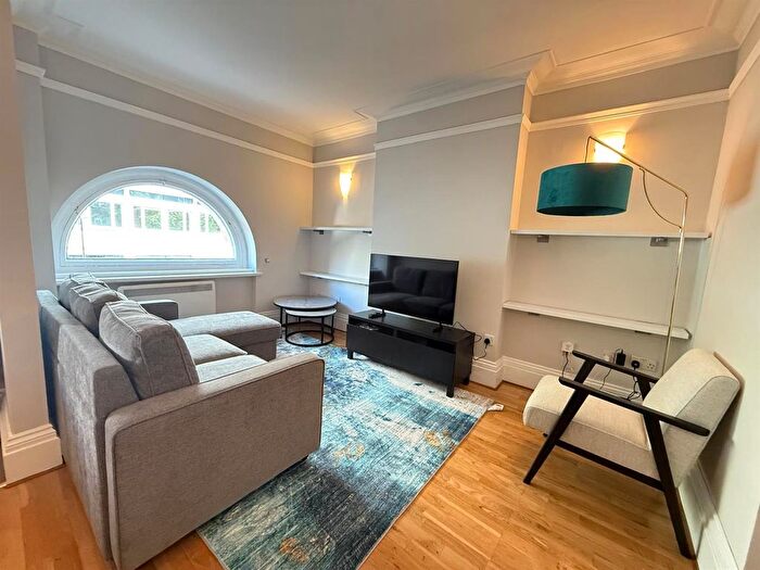 2 Bedroom Flat To Rent In Dorset Street, Marylebone, W1U