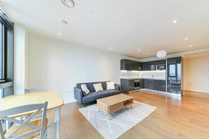 1 Bedroom Flat To Rent In The Tower, One The Elephant, Elephant Amp; Castle, SE1
