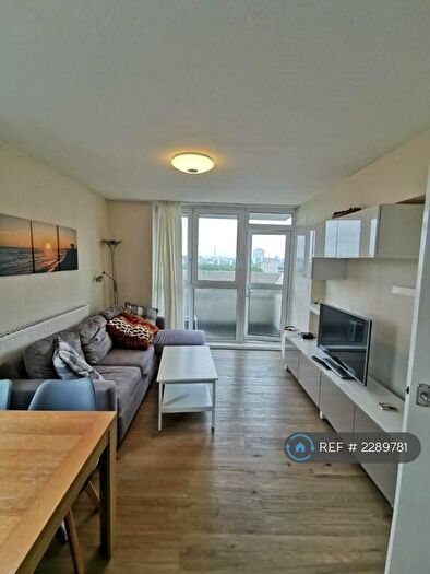 1 Bedroom Flat To Rent In Godfrey House, London, EC1V