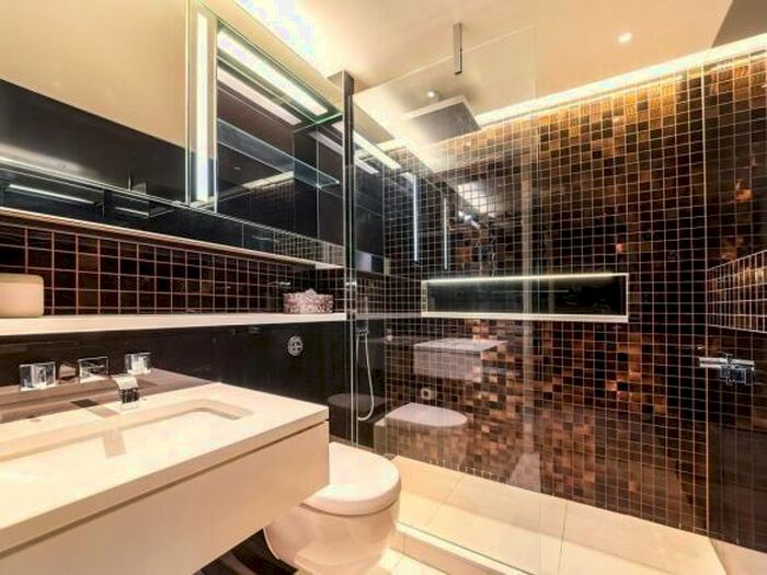 Apartment To Rent In Moor Lane, London, EC2Y