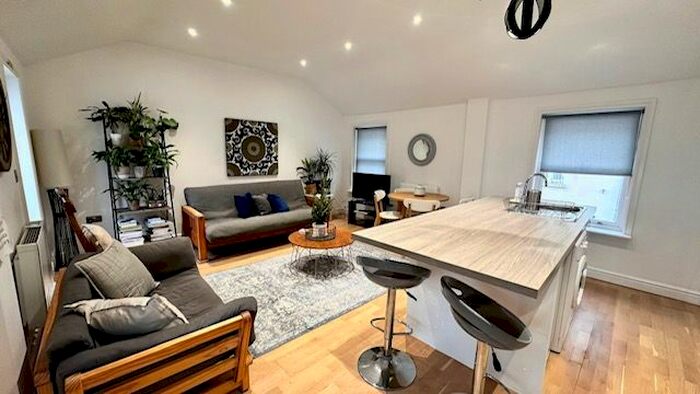 2 Bedroom Maisonette To Rent In Stone Street, Brighton, BN1