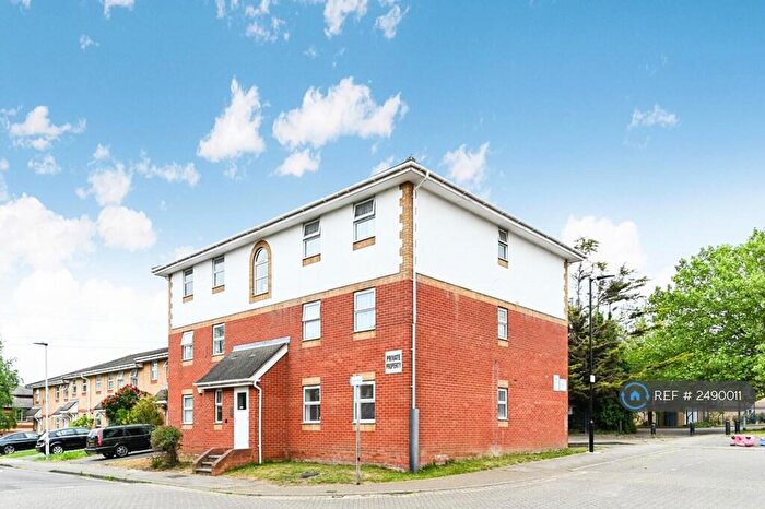 2 Bedroom Flat To Rent In Downings, London, E6