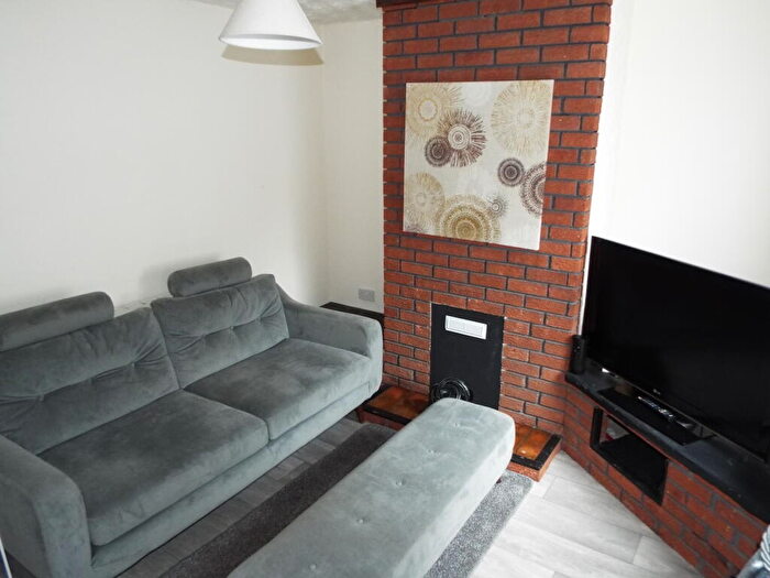 2 Bedroom Terraced House To Rent In Mansfield Road, Sutton-in-Ashfield, NG17