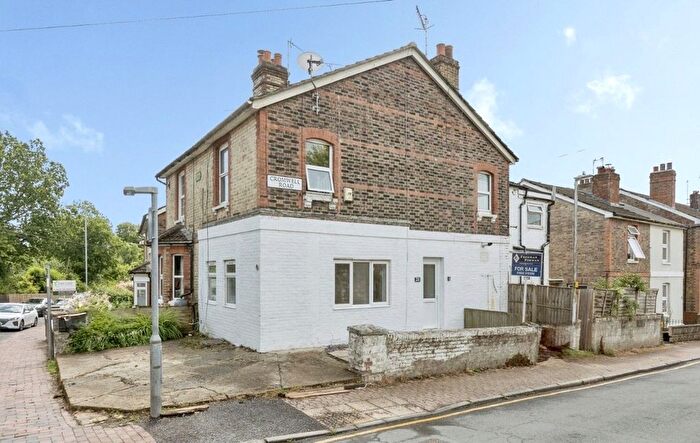3 Bedroom Semi-Detached House For Sale In Bayhall Road, Tunbridge Wells, Kent, TN2