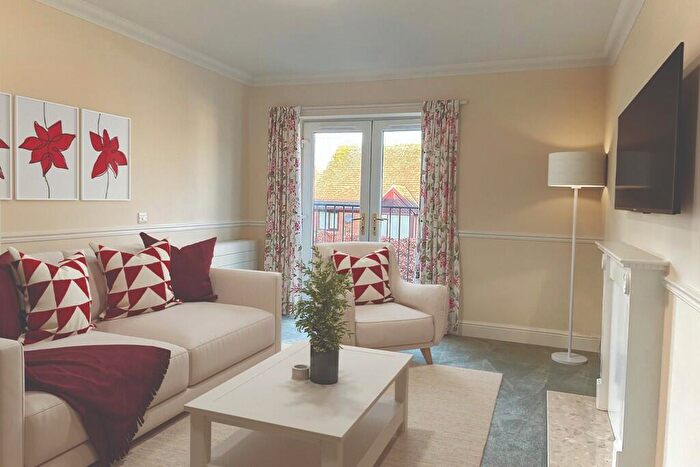 1 Bedroom Retirement Property For Sale In No. Abingdon, Richmond Villages Bede, Hospital Lane, Bedworth, Warwickshire, CV12