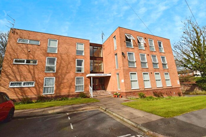 2 Bedroom Flat To Rent In Galtres Court, Higher Bebington, CH63